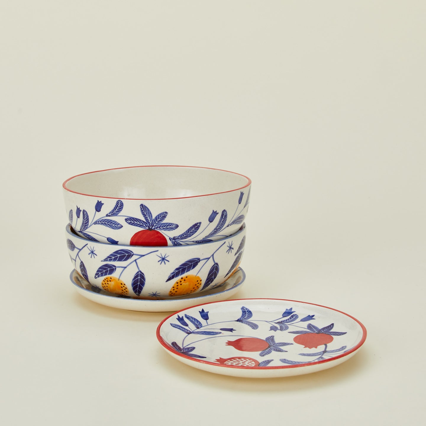 Casa Amarosa bowl and plate family