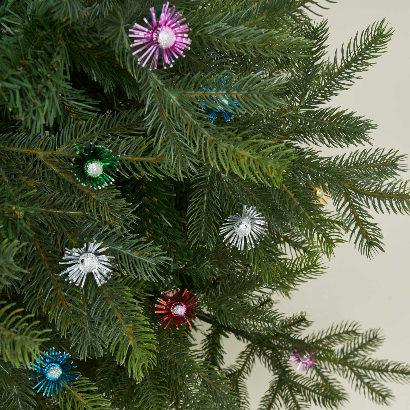 Vintage Tinsel Starbust on tree