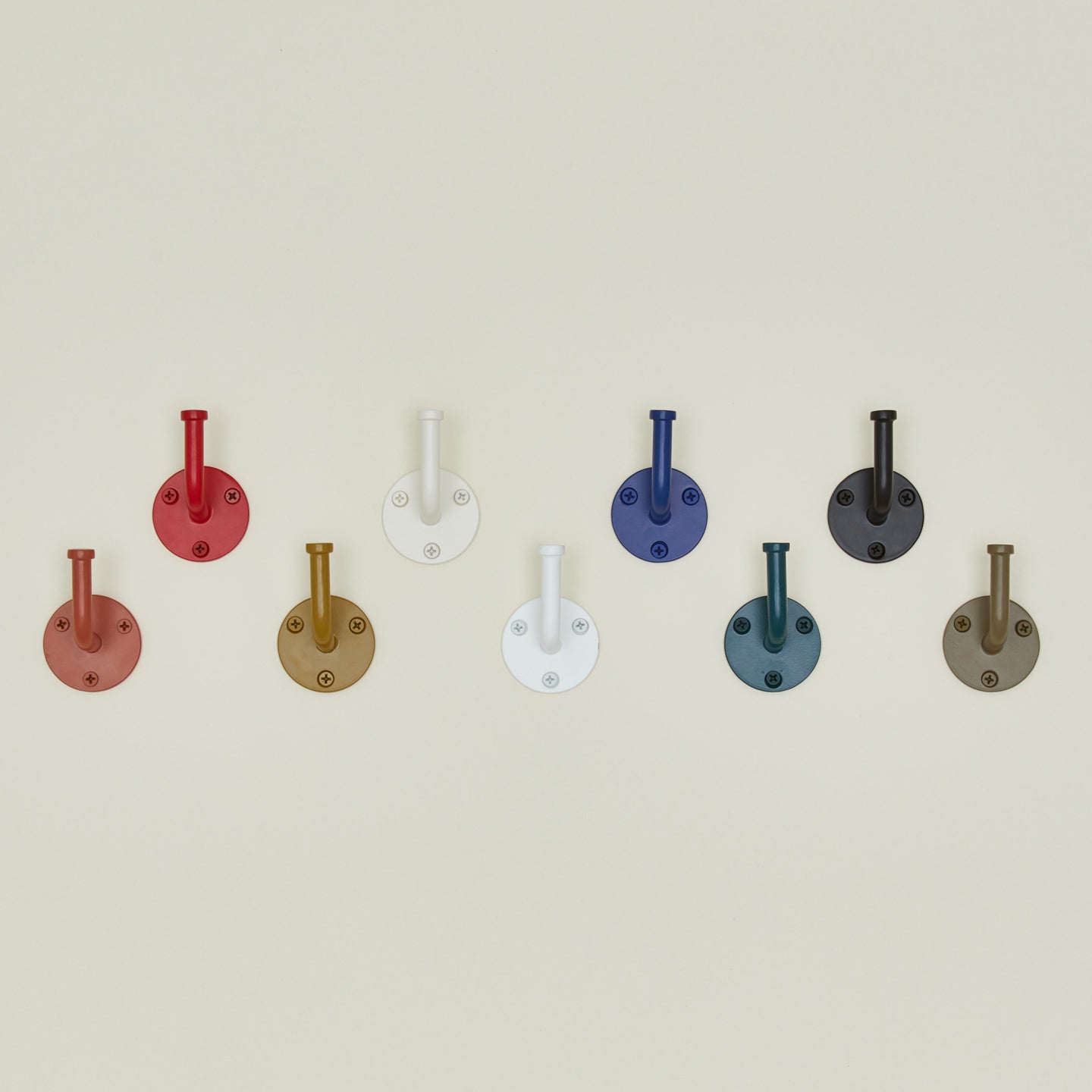 Essential hooks on various colors