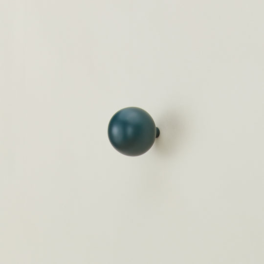 Essential Sphere Hook - Peacock