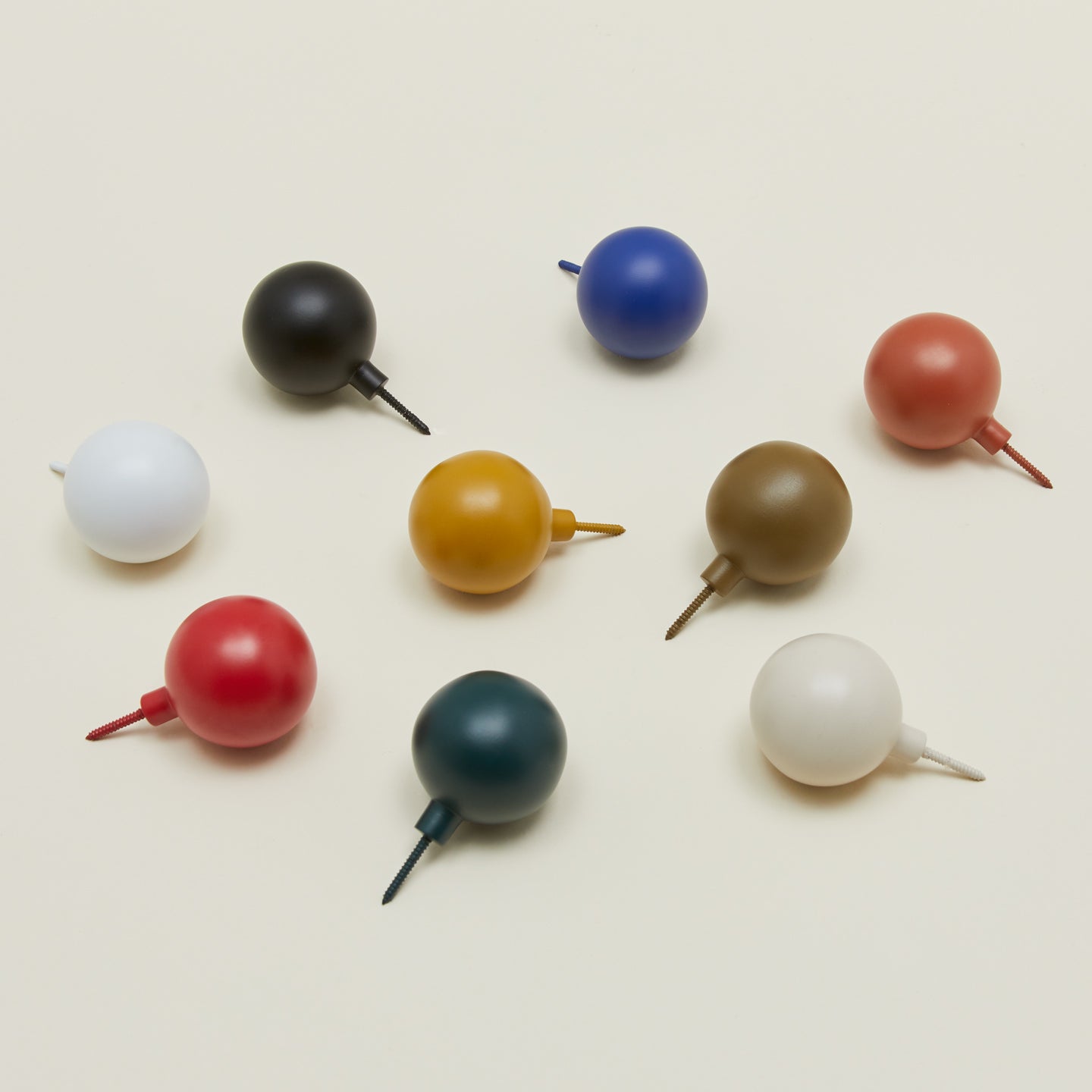Essential sphere hook in various colors