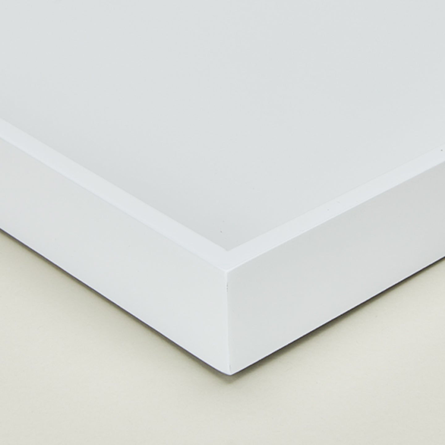 Detailed view of Large essential tray in white