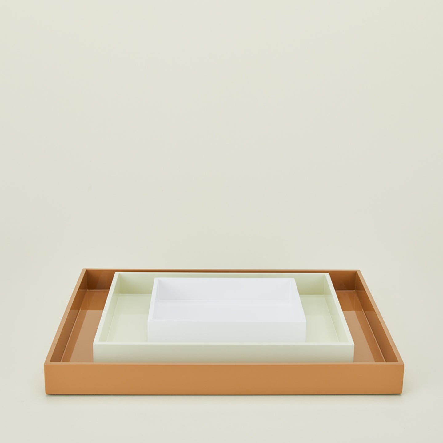Essential nested trays in neutrals
