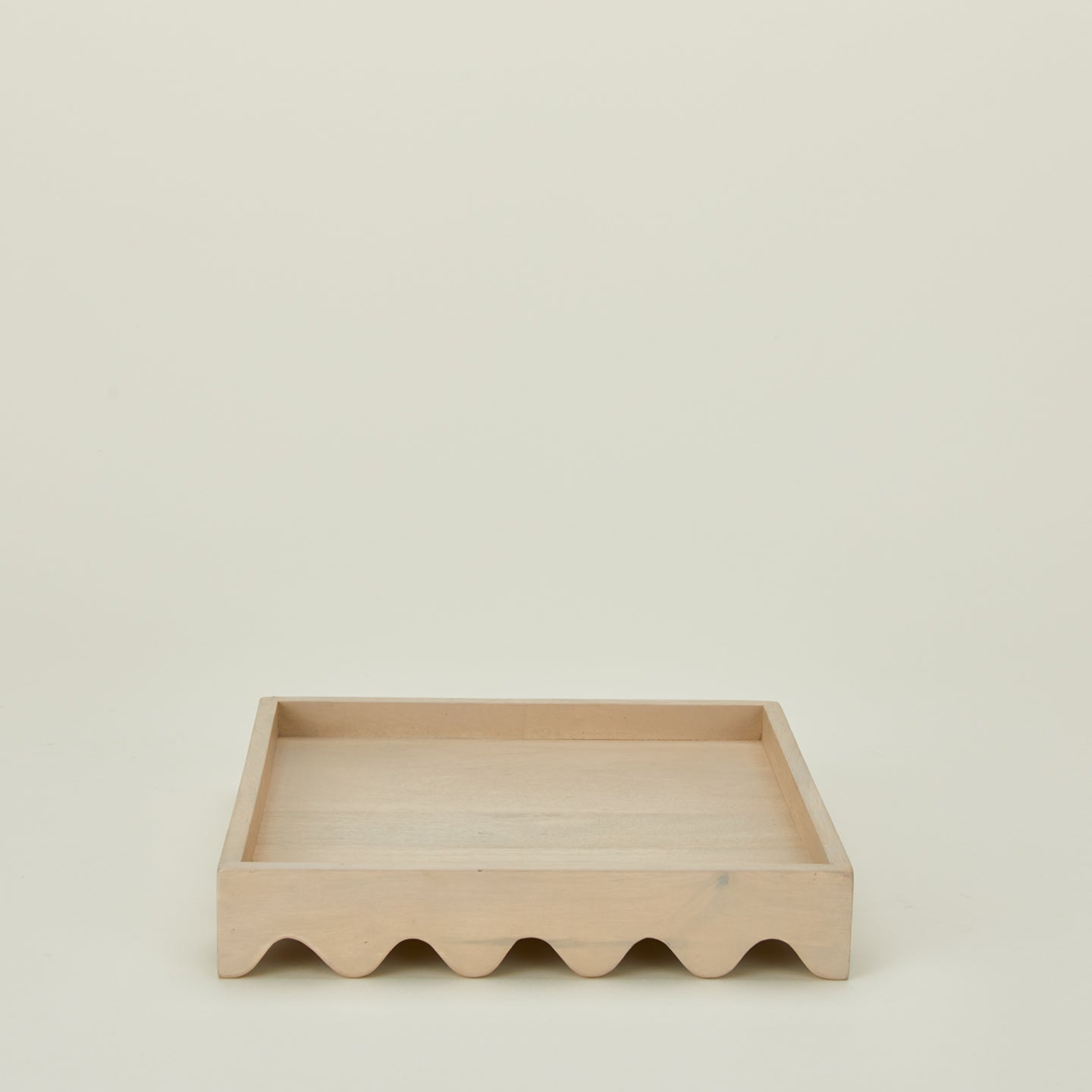 Square scallop tray