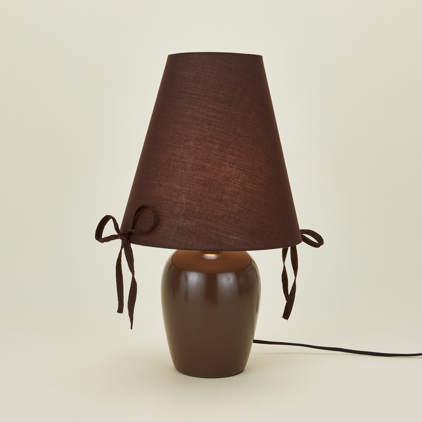Burgundy Bows Table Lamp