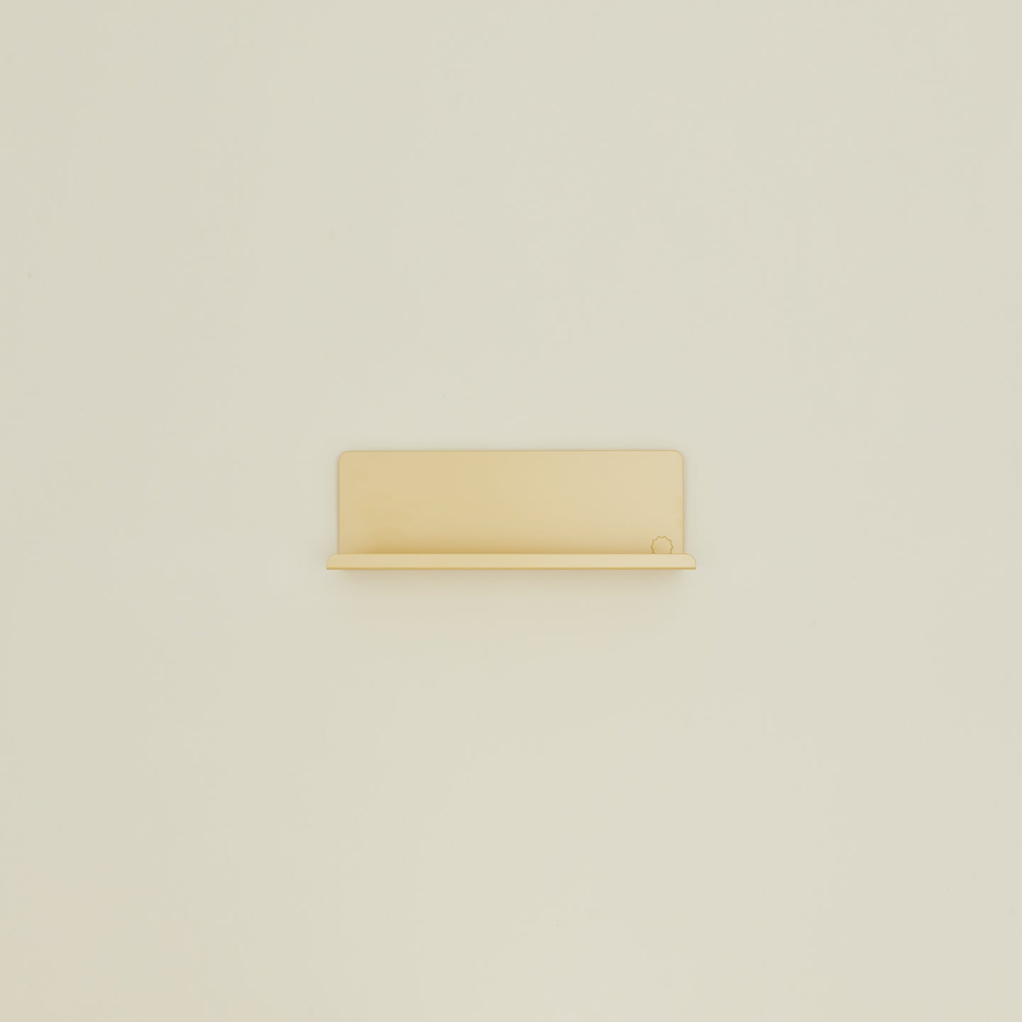 Small ledge shelf in butter