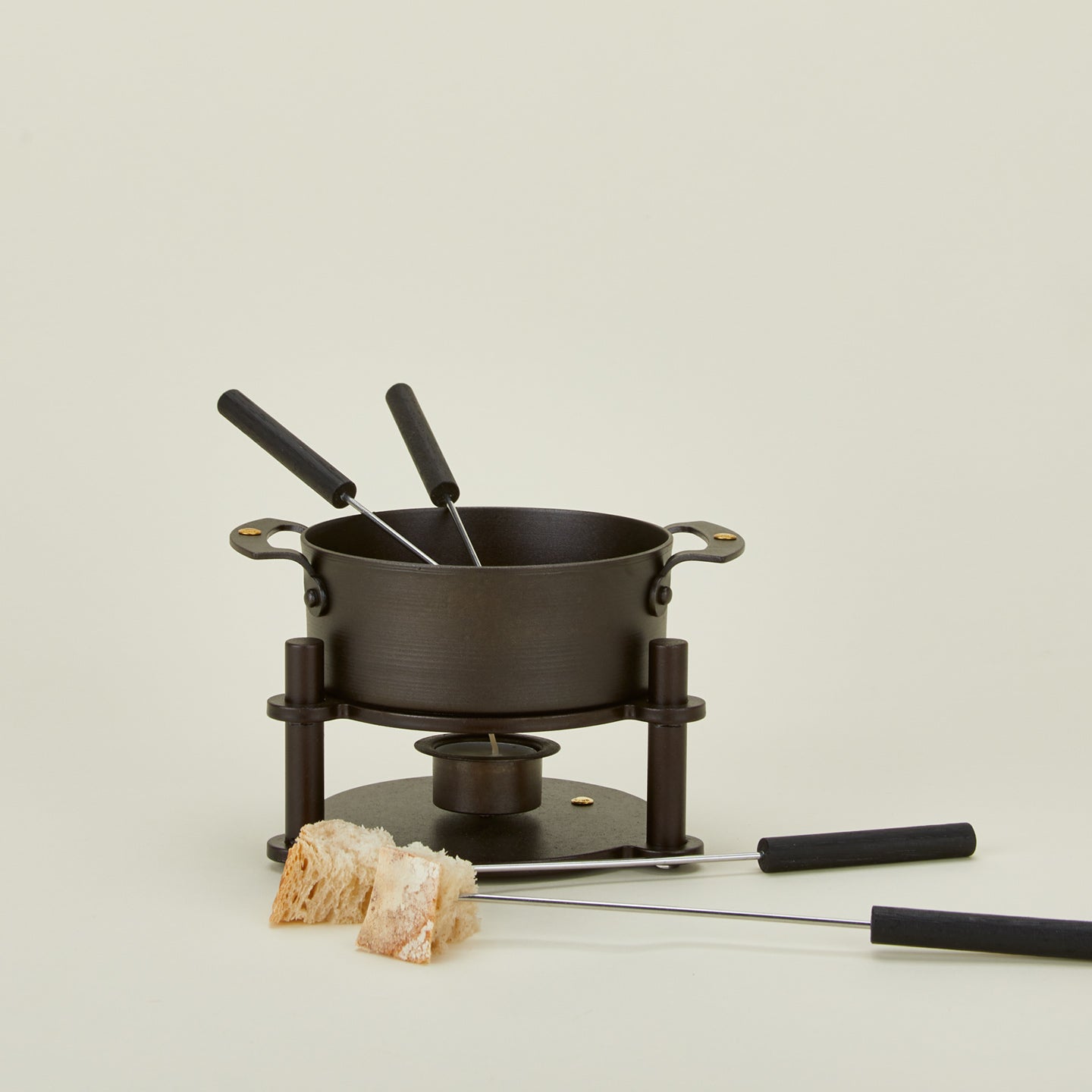 Netherton Foundry Spun Iron Fondue Pot