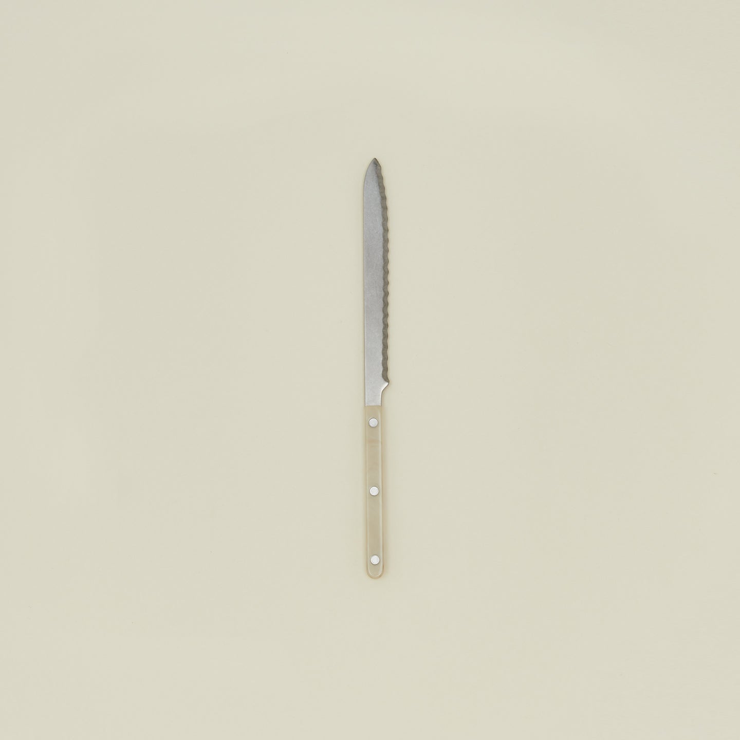 Bistrot bread knife in horn