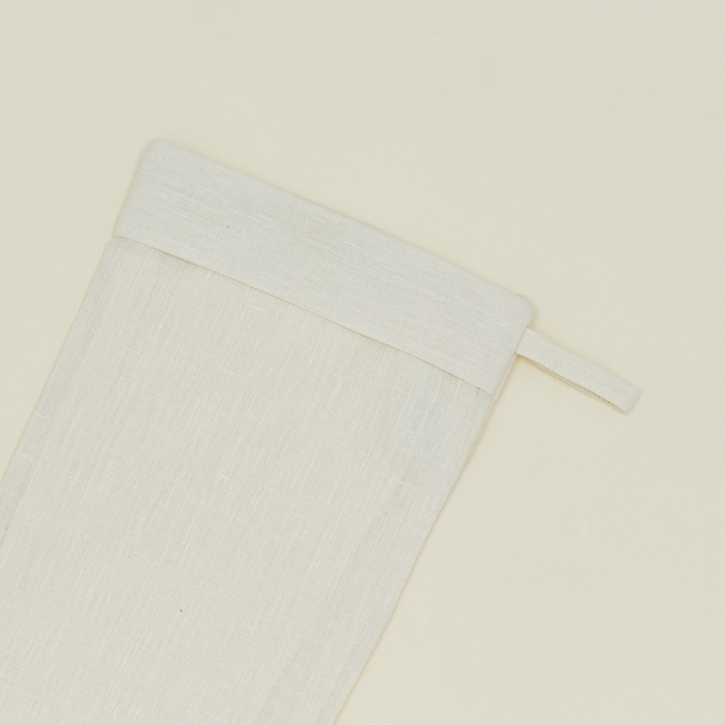 Detailed view of Simple Linen Stocking in Ivory