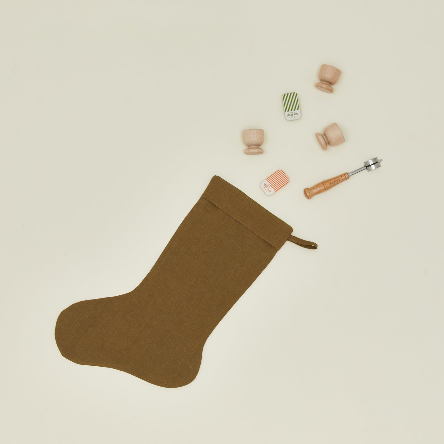 Simple Linen Stocking in olive