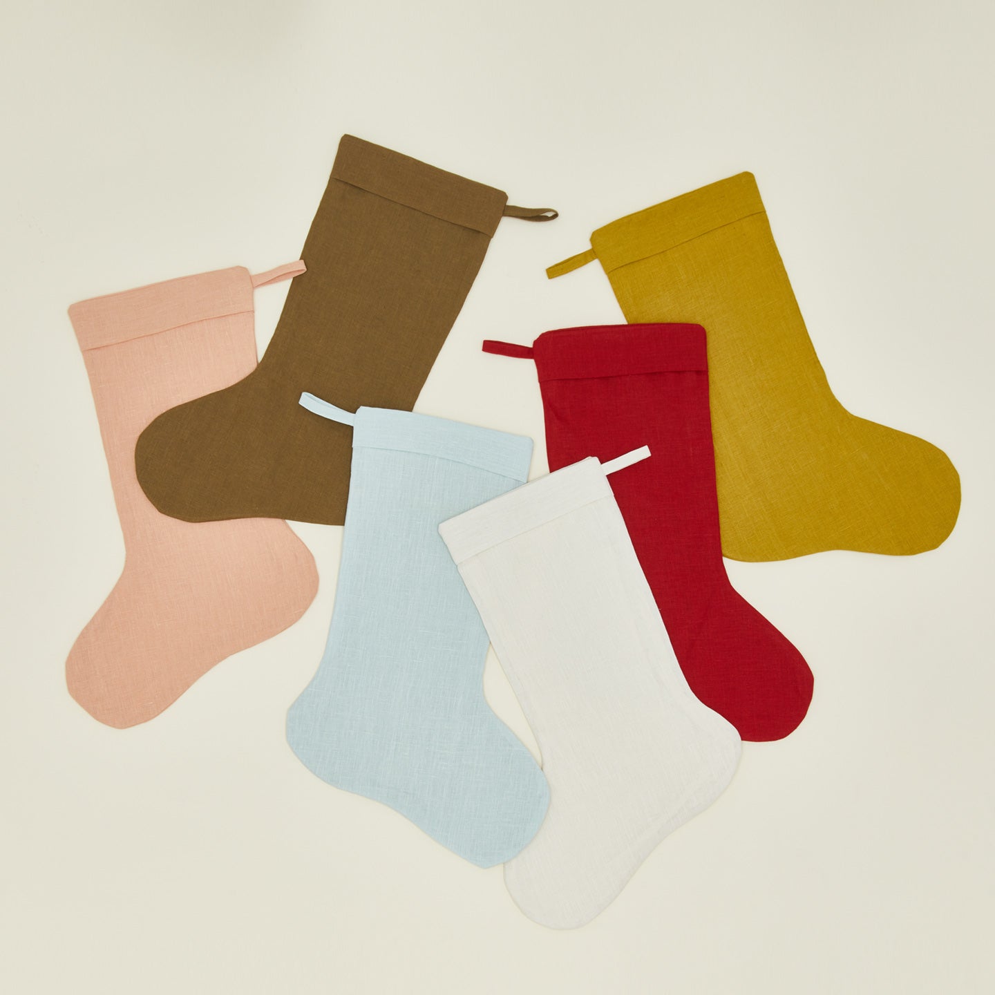 Simple linen stocking in various colors