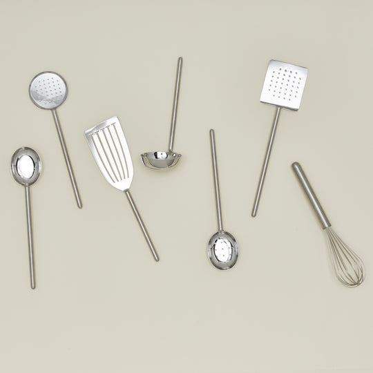 Simple Metal Kitchen Utensil, Set of 7 - Silver