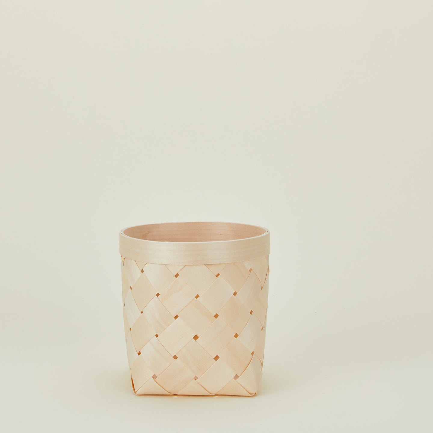 Verso Birch Basket.