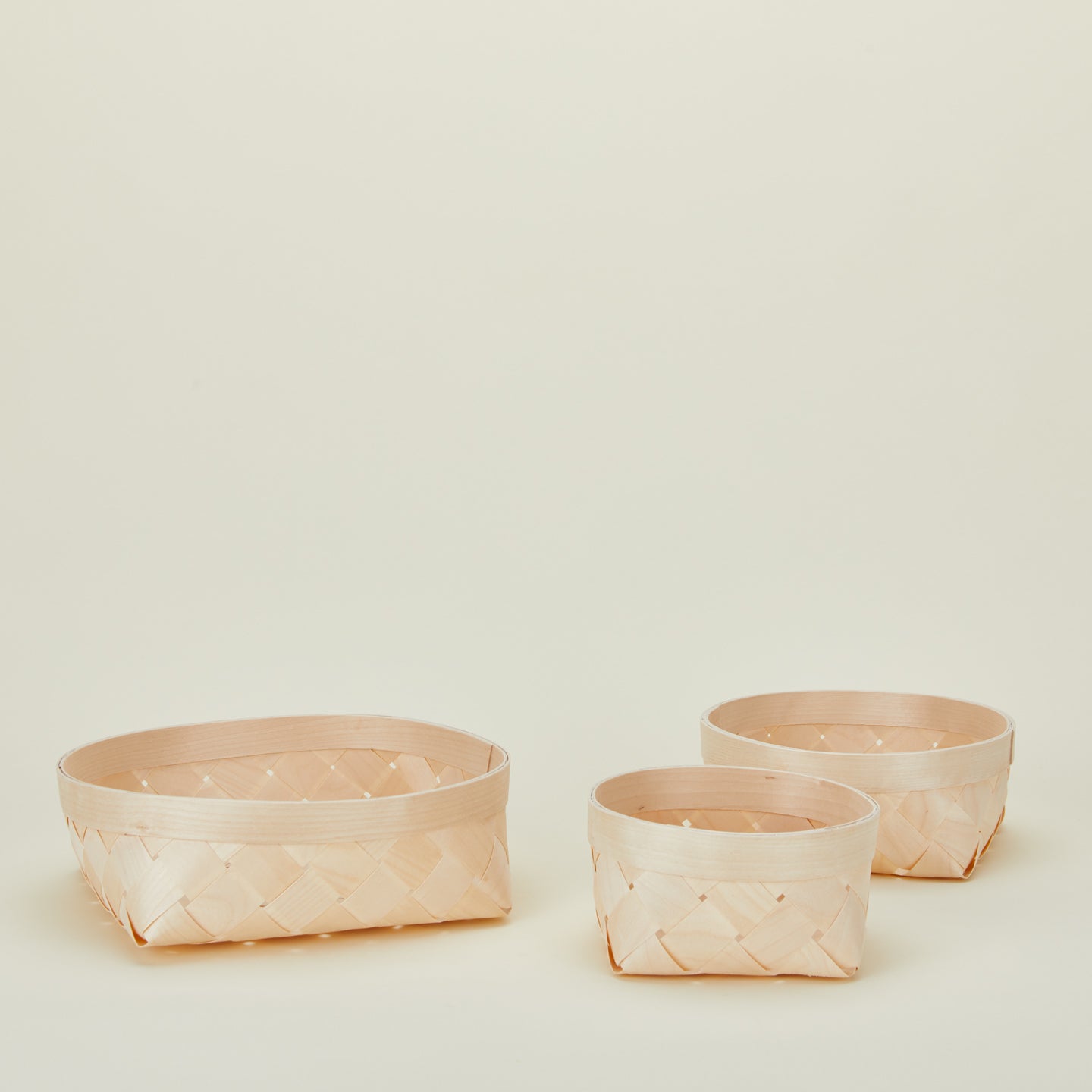 Verso bread basket family